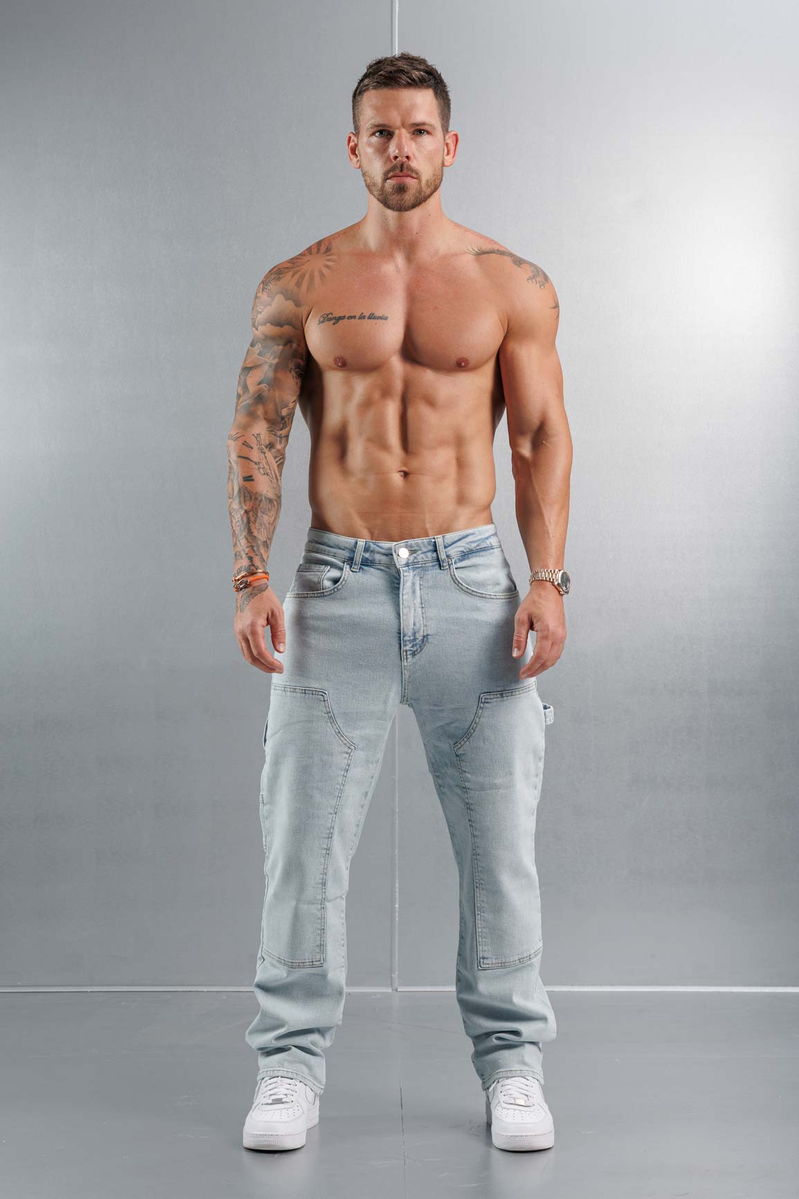 Golden Shore Men's Relaxed Fit Carpenter Jeans - Straight-Leg Denim Utility Pants, Bleach Wash