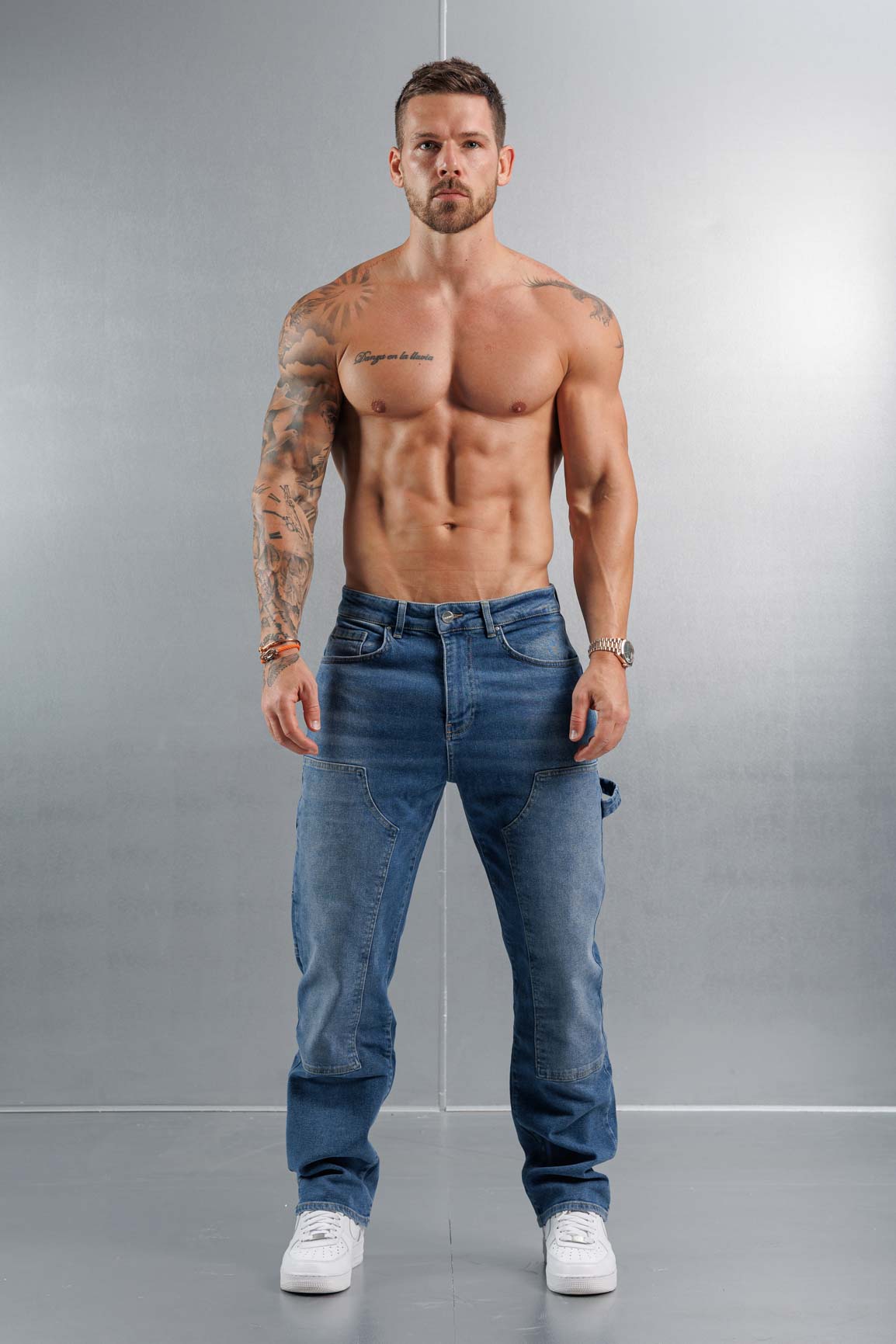 Golden Shore Men's Relaxed Fit Carpenter Jeans - Straight-Leg Denim Utility Pants, Mid Blue Denim
